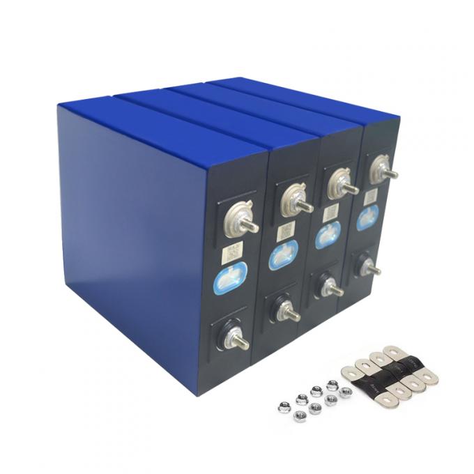 3.2V 202Ah Paket Baterai Lithium Ion Kustom 4kg sel prismatik lifepo4 Siklus Dalam 3
