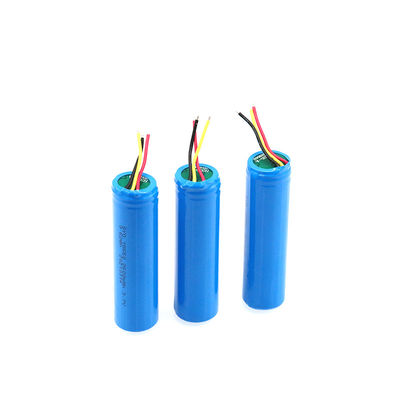UN38.3 bersertifikat 3,7 V 2400mah 18650 Baterai Isi Ulang Dengan Flat Top 0,05kg