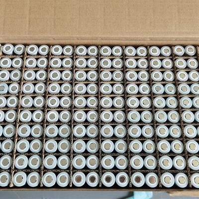 UN38.3 bersertifikat 3,7 V 2400mah 18650 Baterai Isi Ulang Dengan Flat Top 0,05kg